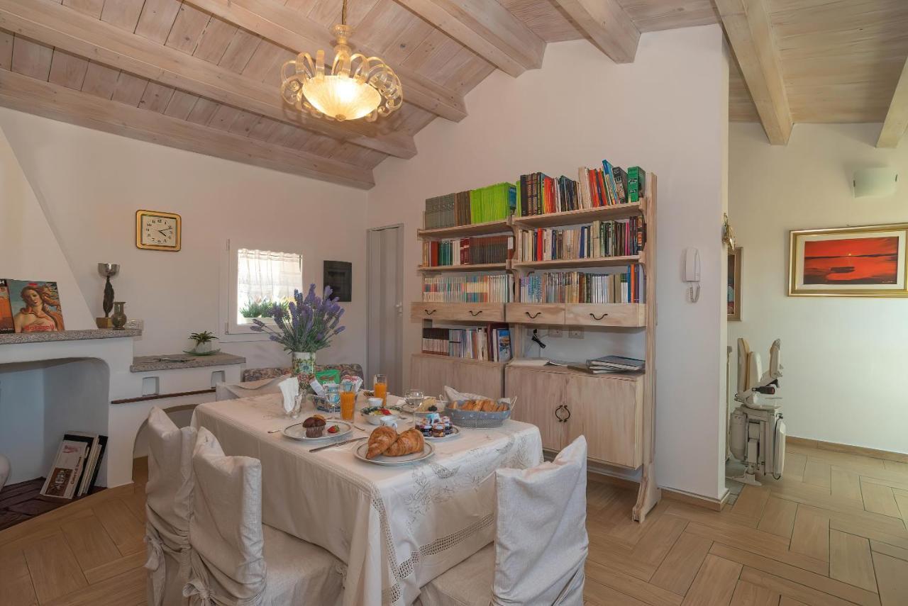 أولبيا La Casa Del Pittore المظهر الخارجي الصورة