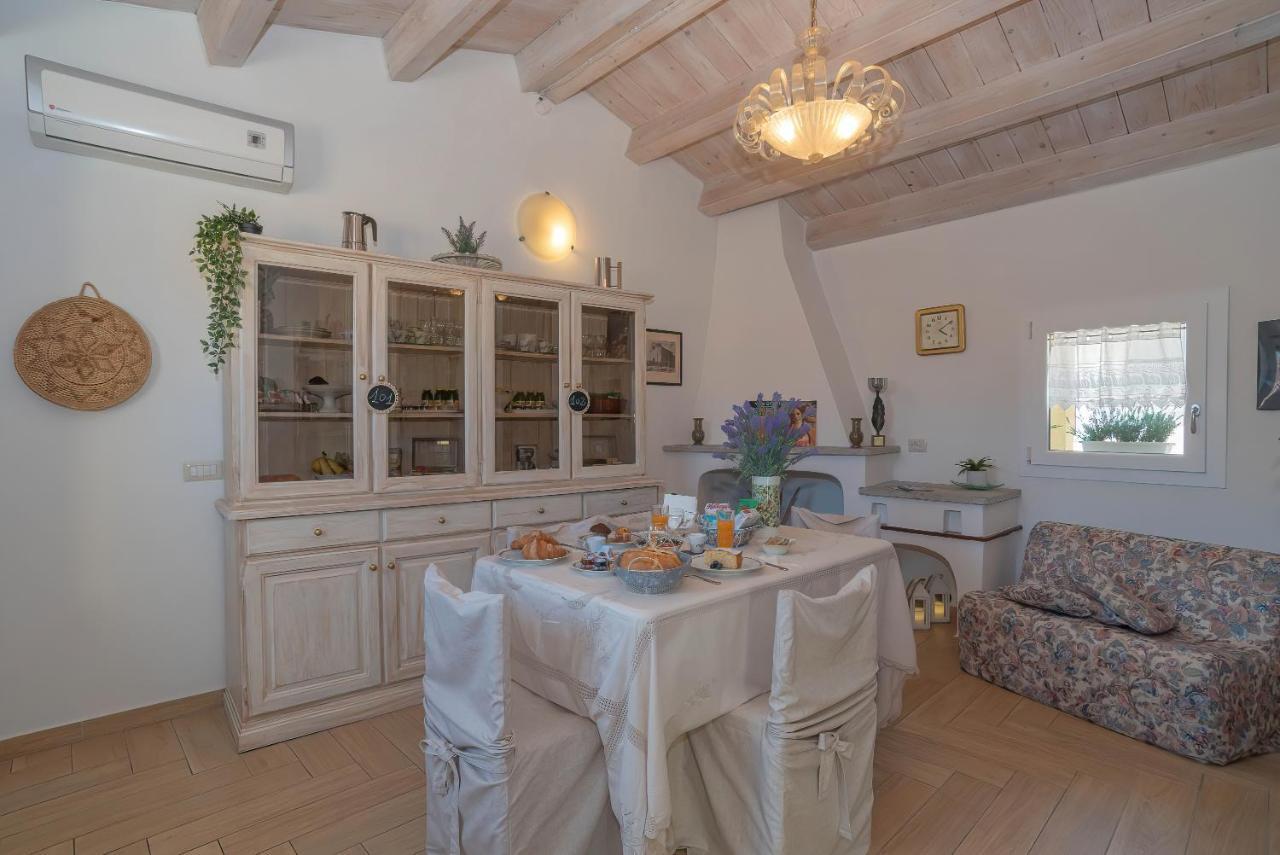 أولبيا La Casa Del Pittore المظهر الخارجي الصورة